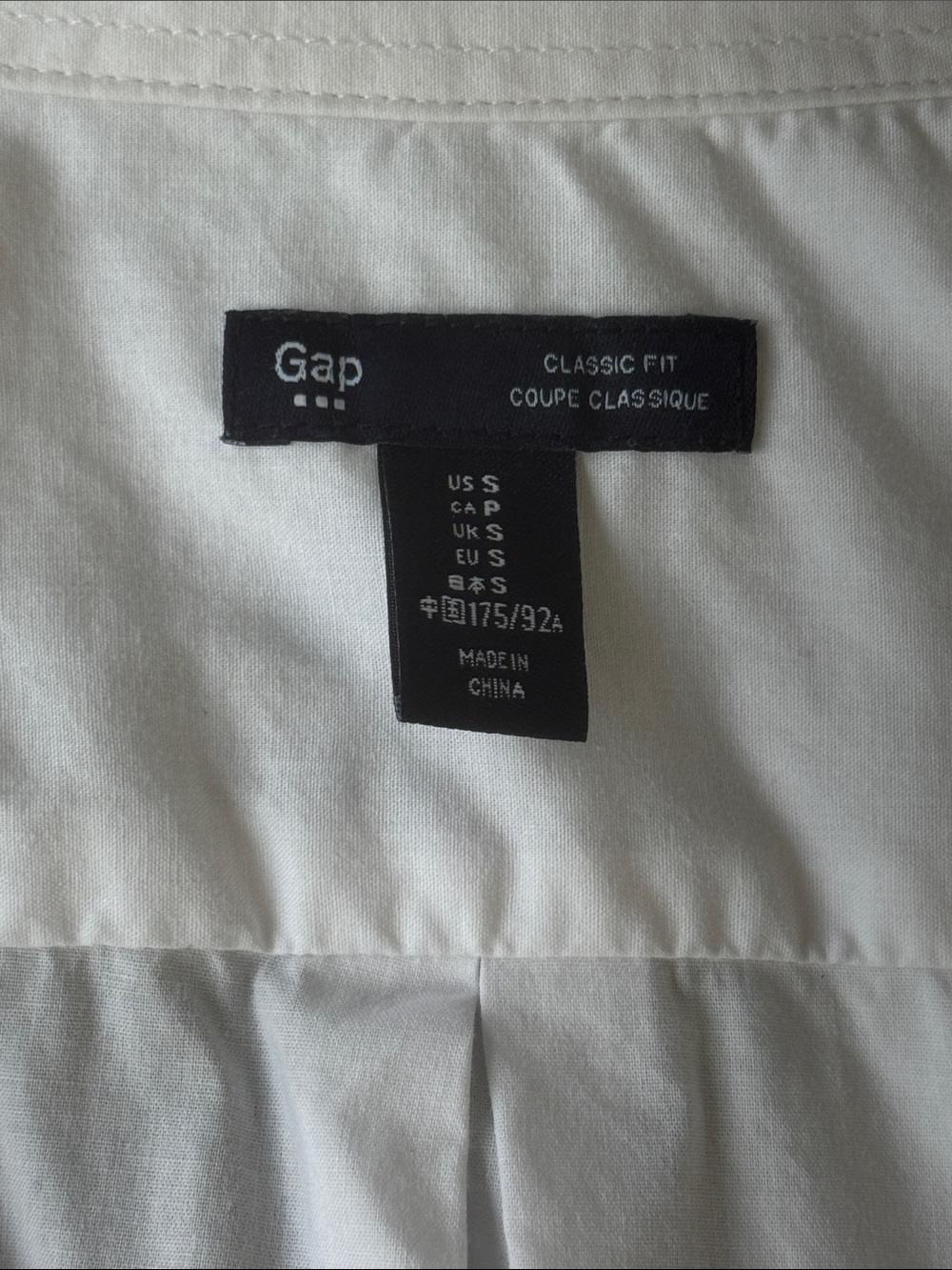 GAP White Long-Sleeve Classic Fit Button-Down Shirt 💯Cotton-Small - Picture 6 of 7